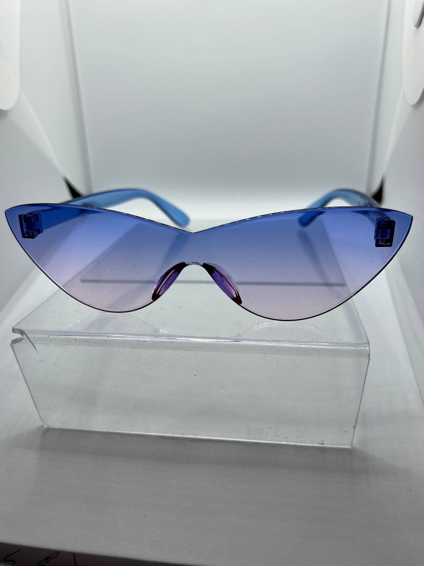 Woman Sunglasses